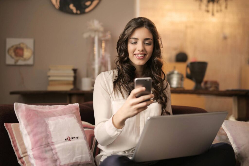Online Paystubs – The Last Step Towards A Paperless Payroll