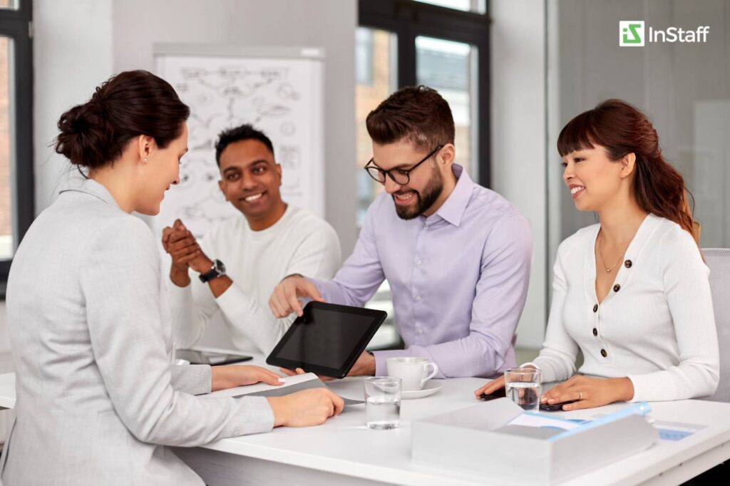 From Punch Clocks to Digital Time Tracking: Why Modern Businesses Are Making the Switch 