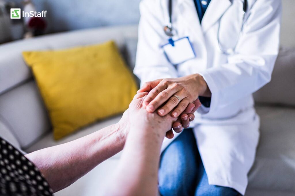 How Time Tracking and Accurate Paystubs Improve Workforce Efficiency in Healthcare Settings 